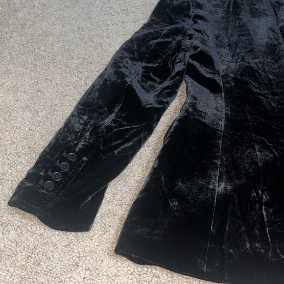 Victoria’s Secret BODY by VICTORIA Velvet Silk One-Button Blazer Jacket Black 6 - Picture 8 of 10